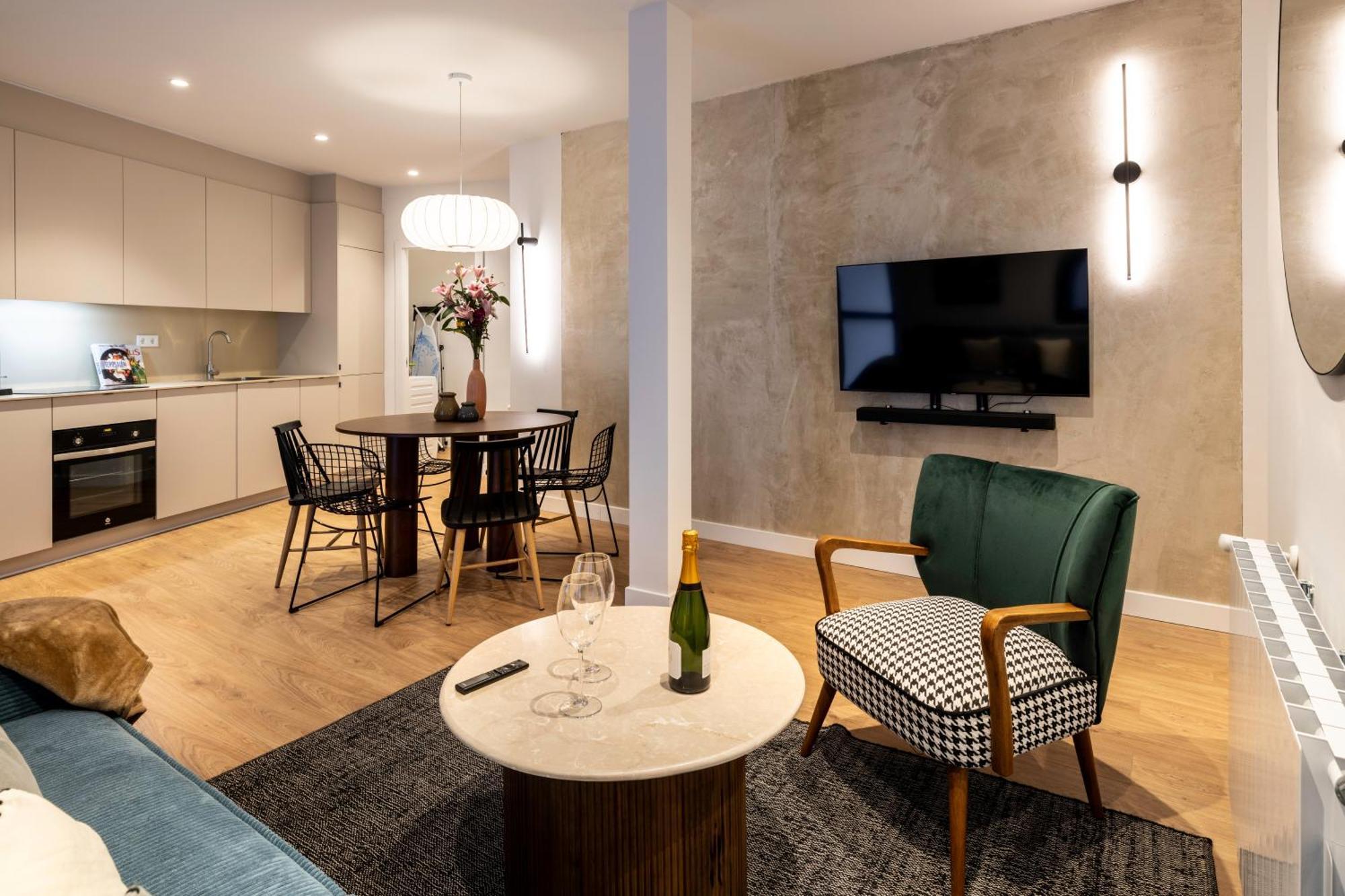 New Designed Flat 3 Bedrooms 2 Showers Madrid Buitenkant foto